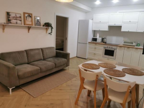 Sweet home 1